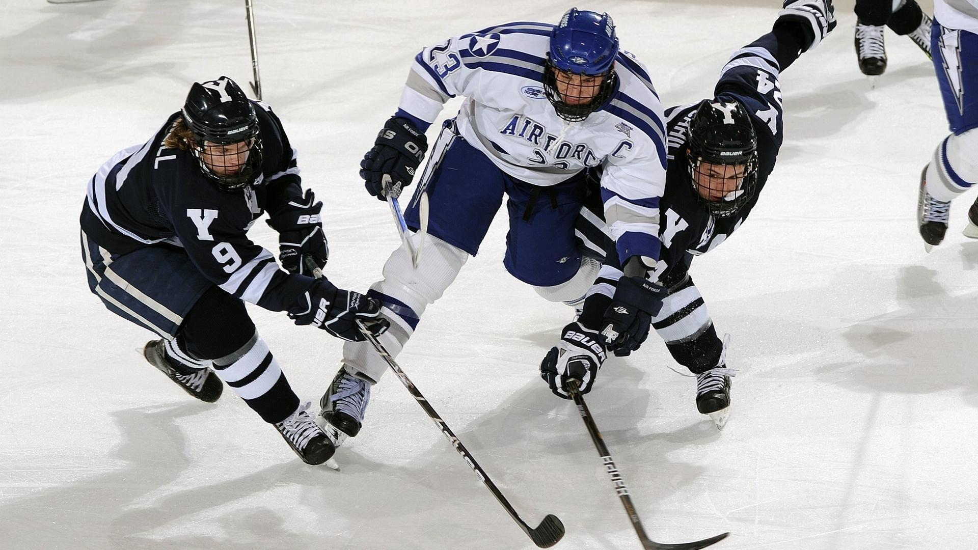 表面和谐下的暗流涌动，球员与管理层关系的隐形裂痕
