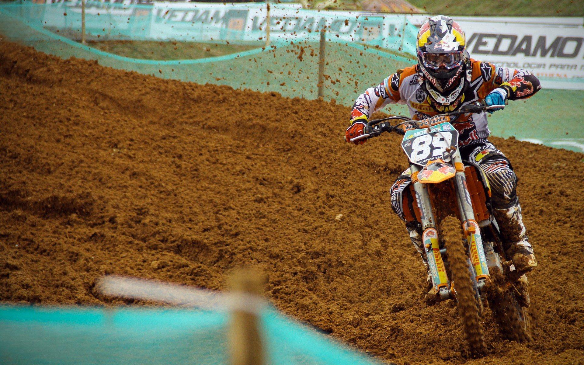 奥斯梅恩欧冠18场10球创历史,成首位进球上双尼日利亚球员