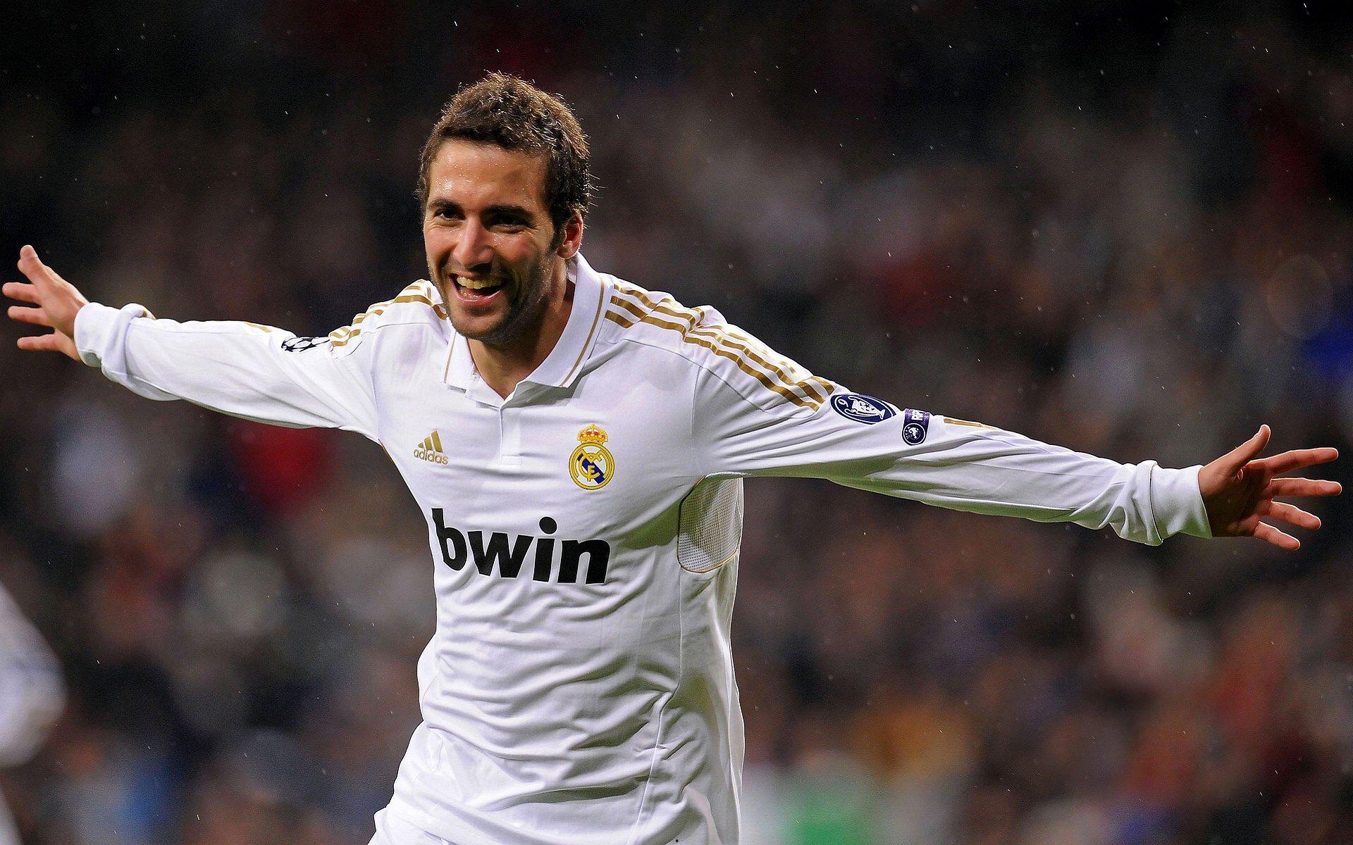 加图索坦承执教哲学根源，执教意大利国家队